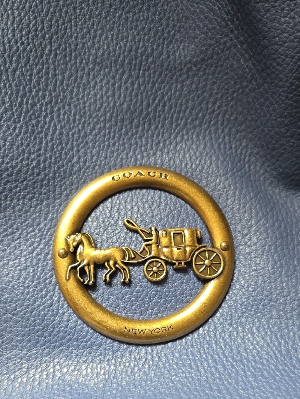 Coach Periwinkle Pebble  Leather Shoulder Bag with Gold Hardware - Picture 6 of 6